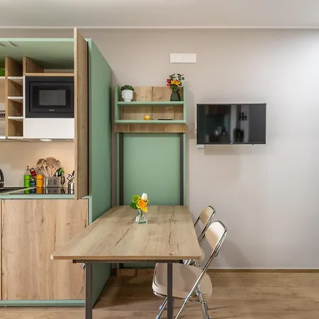 I Giardini Lux * باري