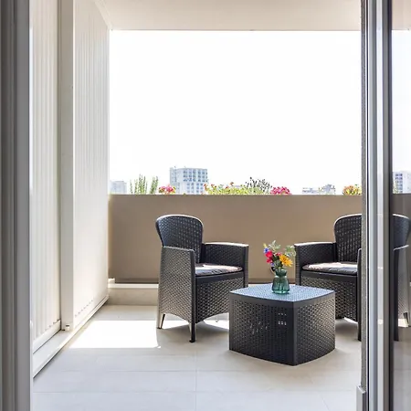 I Giardini Lux Апартаменти